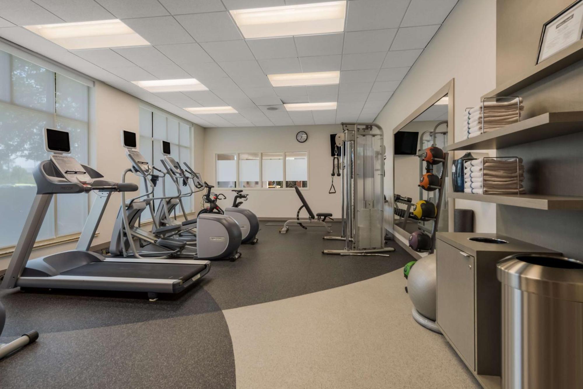 Hilton Garden Inn Rockford Eksteriør bilde