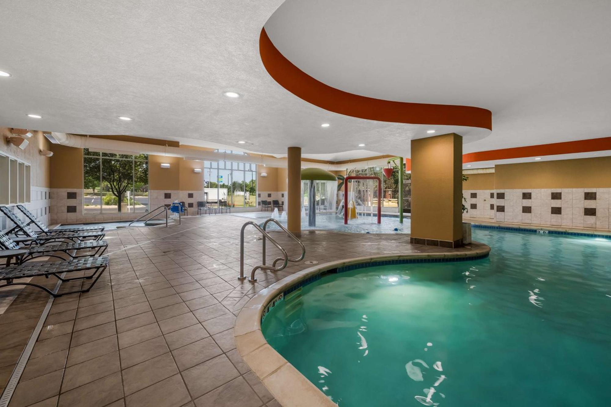 Hilton Garden Inn Rockford Eksteriør bilde