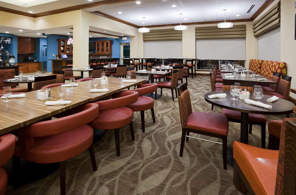 Hilton Garden Inn Rockford Restaurant bilde